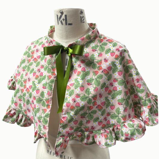 “Miriam” Capelet with ruffle in Ladybirds and strawberries