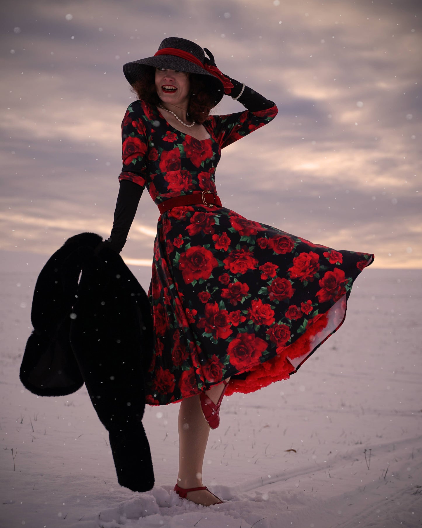 Debra Long Sleeves Stretchy Dress Black Red Rose Print