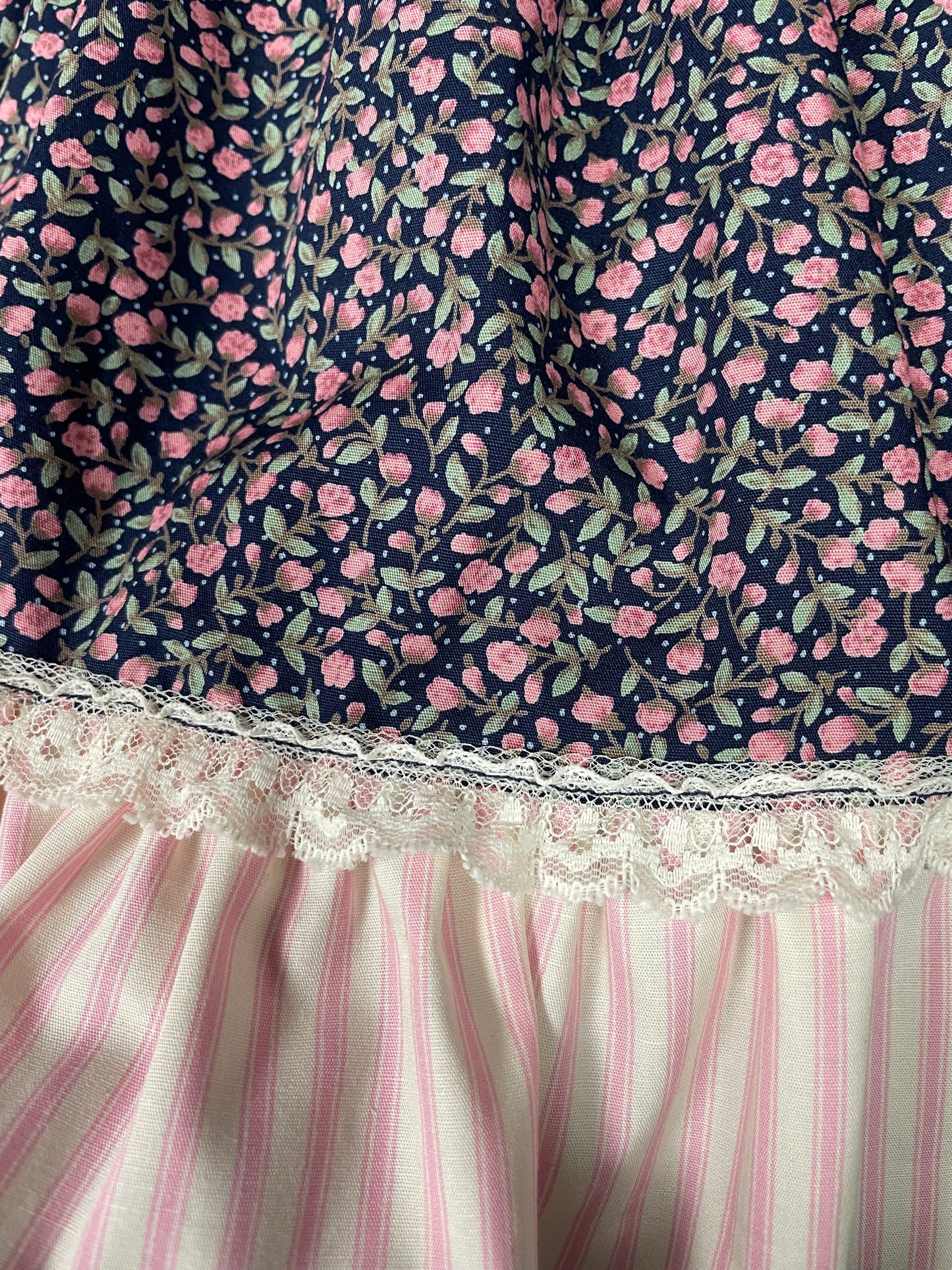 Tiered elasticated Skirt in Navy ditsy floral & Pink candy stripes, trimmed with vintage Lace