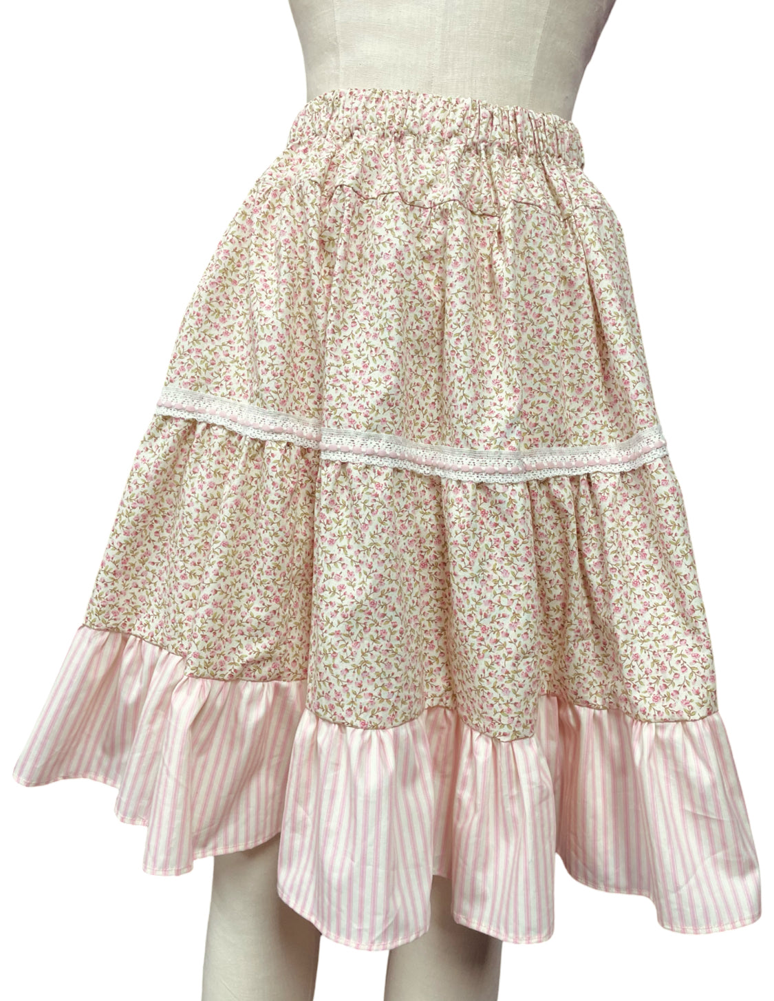 Tiered elasticated Skirt in Cream and Pink ditsy floral & Pink candy stripes, trimmed with vintage Lace