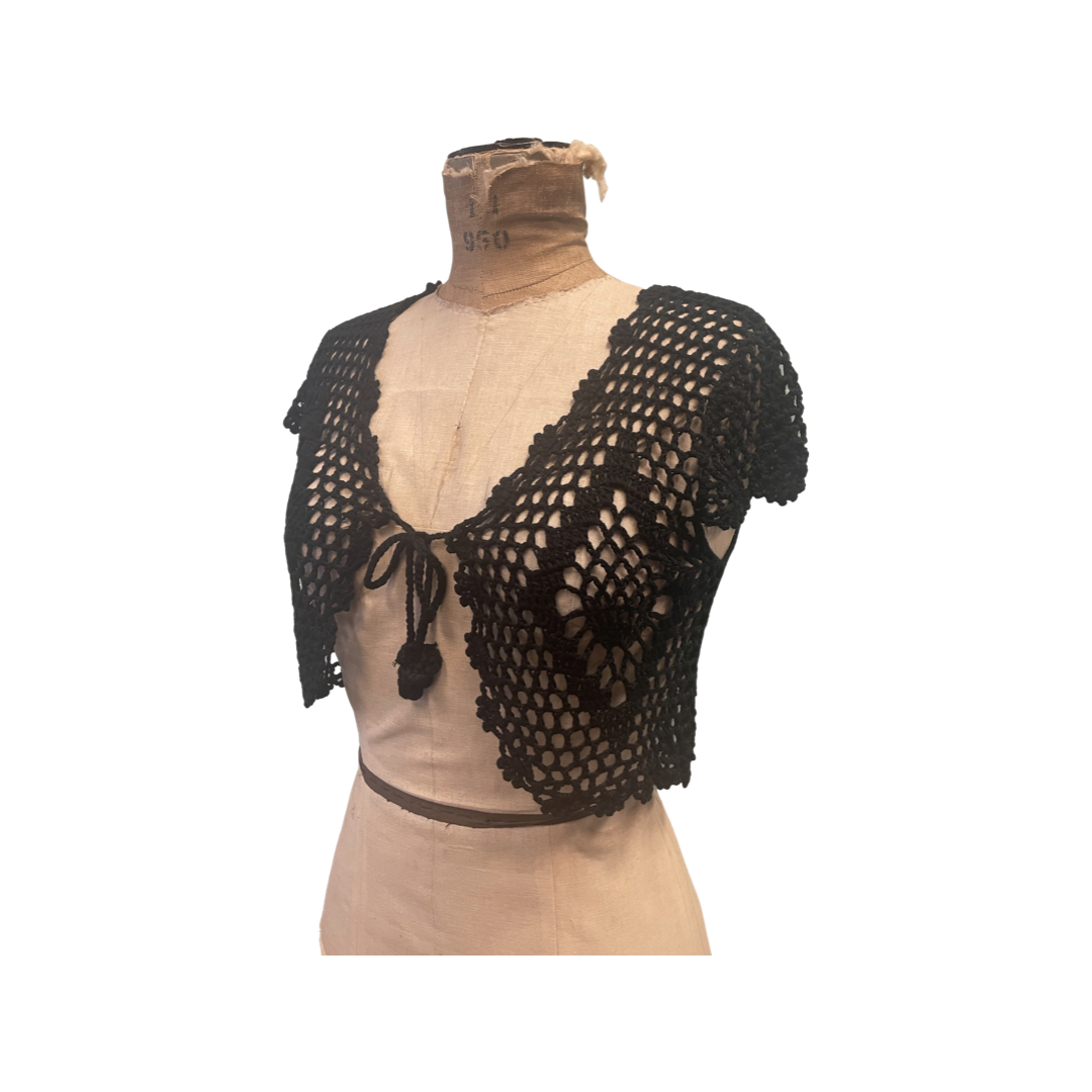 Black crochet bolero best sale